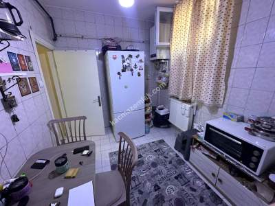 Bağlarbaşı Mah'da 40 M2 Bahçeli 2+1 90 M2 Yenilenmiş 12