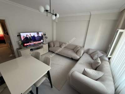 Karlıtepe Mah'da 2+1 80 M2 2.Kat İçi Komple Yenilendi 2