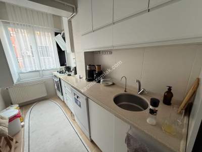 Karlıtepe Mah'da 2+1 80 M2 2.Kat İçi Komple Yenilendi 6