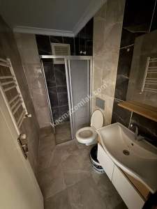 Karlıtepe Mah'da 2+1 80 M2 Açık Mutfaklı 7 Yıllık 8