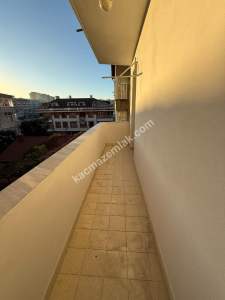 Karlıtepe Mah'da 2+1 85M2 Çift Balkonlu İçi Yenilendi 4