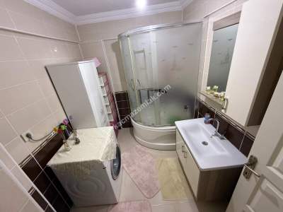 Merkez Mah'da 2+1 90 M2 3. Kat İçirisi Yenilenmiş 15