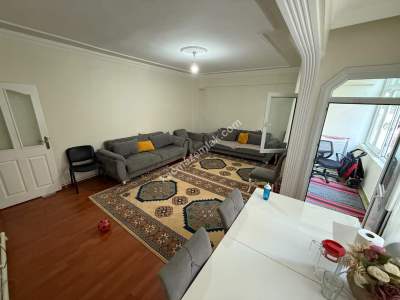 Belediye'ye 300 Metre 2+1 90M2 1.Kat Balkonlu Satılık 2