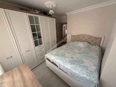 Belediye'ye 200 Metre 2+1 90 M2 2. Kat İçi Yenilenmiş 12