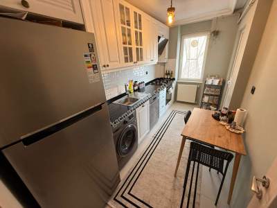 Belediye'ye 200 Metre 2+1 90 M2 2. Kat İçi Yenilenmiş 7