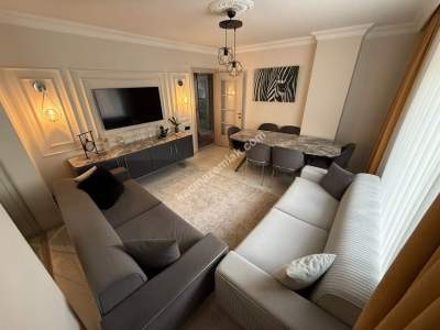 Belediye'ye 200 Metre 2+1 90 M2 2. Kat İçi Yenilenmiş 2