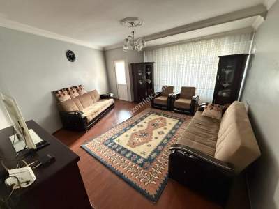 Merkez Mah'da 2+1 115 M2 1. Kat 3 Balkonlu Köşe Cephe 1