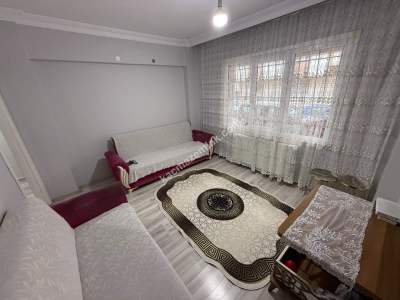 Merkez Mah'da 1+1 70 M2 Y.giriş İçerisi Yenilenmiş 4