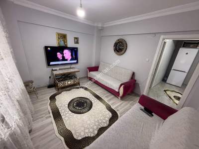 Merkez Mah'da 1+1 70 M2 Y.giriş İçerisi Yenilenmiş 3