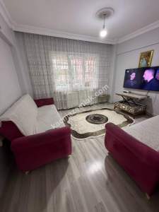 Merkez Mah'da 1+1 70 M2 Y.giriş İçerisi Yenilenmiş 2