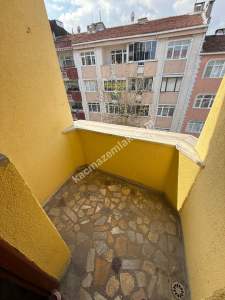 Sarıgöl Mah'da 2+1 90 M2 3. Kat Çift Cepheli Satılık 10