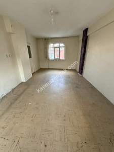 Sarıgöl Mah'da 2+1 90 M2 3. Kat Çift Cepheli Satılık 4