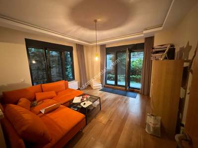 Acıbadem Tur Sokakta Sıfır Binada, Bahçe Kullanımlı 2+1 3