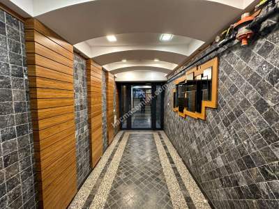 Acıbadem Tur Sokakta Sıfır Binada, Bahçe Kullanımlı 2+1 28