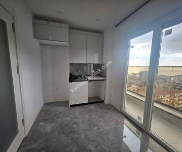 Bostancıda Kapanmaz Deniz Manzaralı 4+2 Sıfır Daire 15