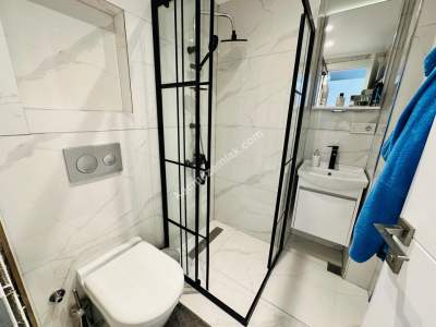 Kadıköy Erenköy'de Marmaraya 2 Dakika 3+1 Satılık Dair 24