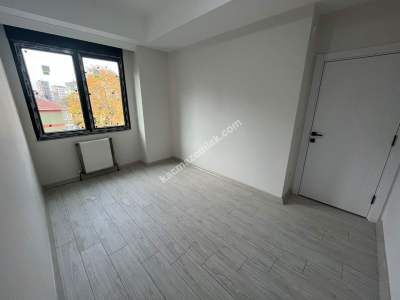 Kadıköy Erenköy'de Sıfır Binada 2+1 85M Arakatta Daire 12