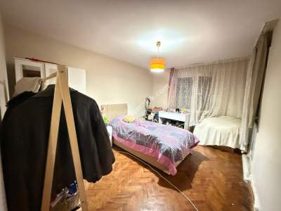 Hasanpaşa Kahkeşan Sokak İçerisinde Yatırımlık 3+1Daire 9