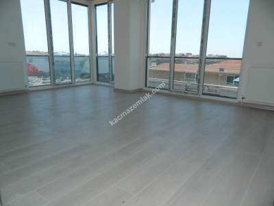 Koşuyolu Marmarayın Hemen Dibinde Sıfır4+2Satılık Daire 3