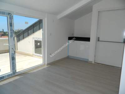 Koşuyolu Marmarayın Hemen Dibinde Sıfır4+2Satılık Daire 23