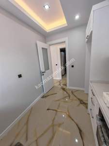 Kozyatağında Sıfır Bina 3+1 Balkonlu Otoparklı Satılık 10