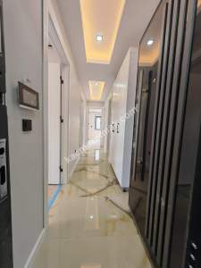 Kozyatağında Sıfır Bina 3+1 Balkonlu Otoparklı Satılık 11