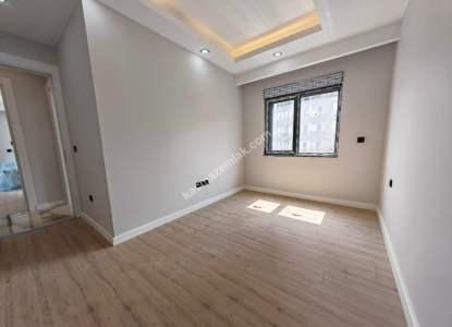 Kadıköy Kozyatağın'da Sıfır Bina 3+1 Balkonlu Otoparkl 16