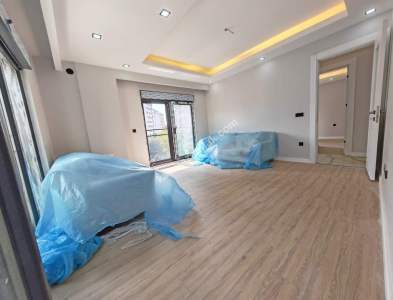 Kadıköy Kozyatağın'da Sıfır Bina 3+1 Balkonlu Otoparkl 5