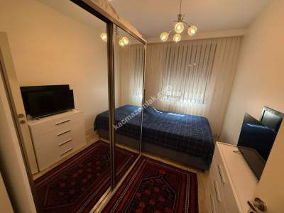 Kozyatağında Minibüs Cad.paralel Balkonlu Sıfır 3+1 23