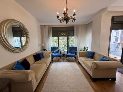 Kozyatağında Minibüs Cad.paralel Balkonlu Sıfır 3+1 8