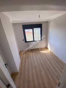 Göztepe'den Harika Lokasyonda Sıfır Binada Geniş 3+1 14