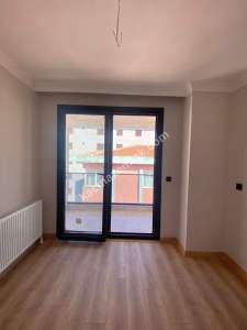 Göztepe'den Harika Lokasyonda Sıfır Binada Geniş 3+1 19