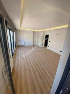 Göztepe'den Harika Lokasyonda Sıfır Binada Geniş 3+1 11