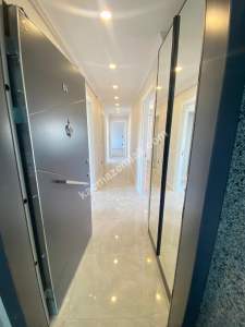 Göztepe'den Harika Lokasyonda Sıfır Binada Geniş 3+1 23