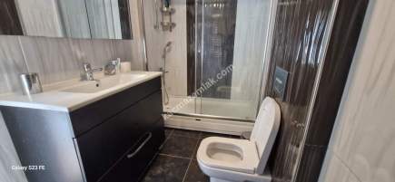 Kadıköy Merdivenköy'de İskanlı Teraslı Dublex 23