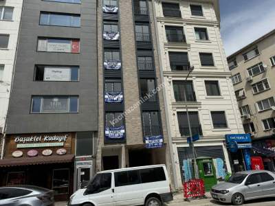 Kadıköy Merkezde, Sıfır Binada, 2. Kat, Önü Açık, 13