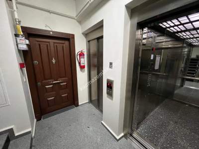 Kadıköy Sahrayıcedit Atatürk Cad. 6 Yıllık 125 M2 3+1 20