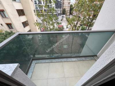 Kadıköy Sahrayıcedit Atatürk Cad. 6 Yıllık 125 M2 3+1 14