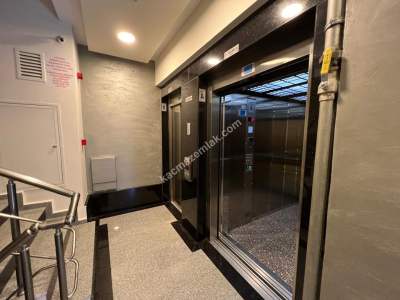 Kadıköy Sahrayıcedit Atatürk Cad. 6 Yıllık 125 M2 3+1 22