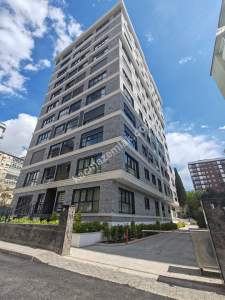 Suadiye'de Caddeye Yakın Sıfır 3+1 Balkonlu 102 Net 1