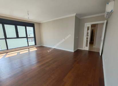 Kadıköy Suadiye'de 3+1 Balkonlu 102 Net 1 Yaşında Dair 10