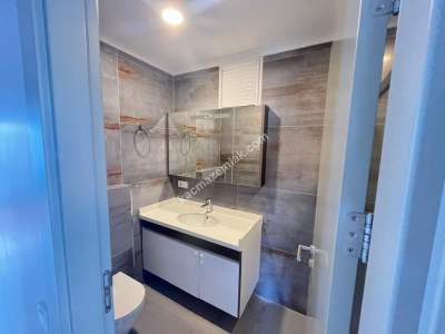 Kadıköy Suadiye'de Merkezi Konumda 3+1 Satılık Daire 17