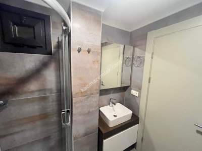 Kadıköy Suadiye'de Merkezi Konumda 3+1 Satılık Daire 18