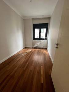 Kadıköy Suadiye, Feride Geçit Yakını 3+1 135 M2 Fırsatt 8