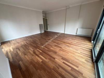 Kadıköy Suadiye, Feride Geçit Yakını 3+1 135 M2 Fırsatt 5