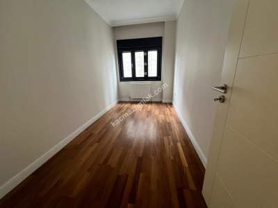 Kadıköy Suadiye, Feride Geçit Yakını 3+1 135 M2 Fırsatt 13