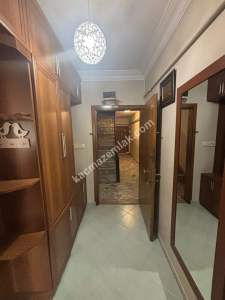 Kartal Cevizlide Caddeye Paralel Oldukça Geniş Satılık 17