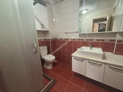 Kartal Cevizlide Caddeye Paralel Oldukça Geniş Satılık 15