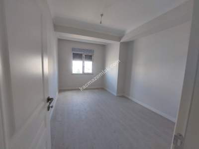 Merkezi Konumda Kullanışlı, Yüksek Giriş , Satılık 2+1 2