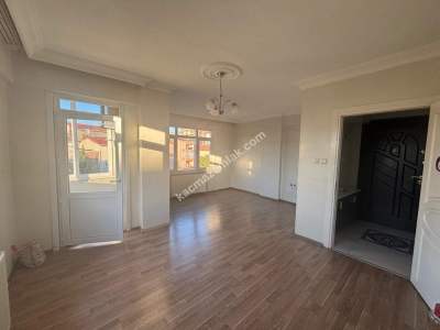 Kartal Gümüşpınar'da Kullanışlı Satılık 2+1 Daire 3